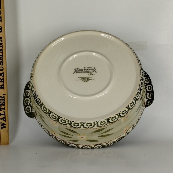 Temp-tations Presentable Ovenware by Tara Casserole Bowl 2.0 Qt Old World Green - Picture 3 of 6